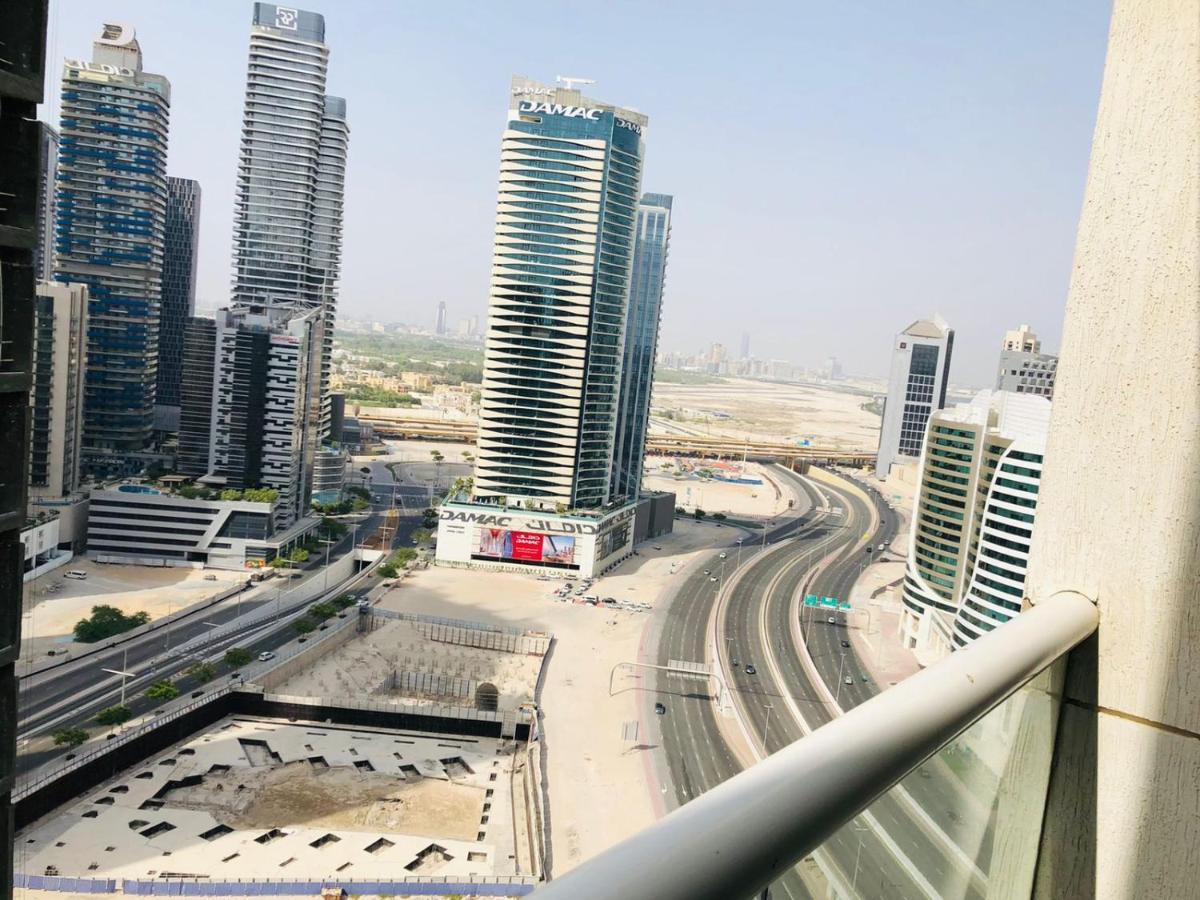 Burj Al Nujoom , Stunning Downtown View Apartment Hotel 迪拜 外观 照片